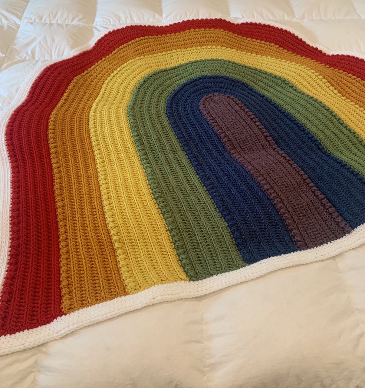 Piper Rainbow Crochet Blanket Free Pattern - The Hyper Hook